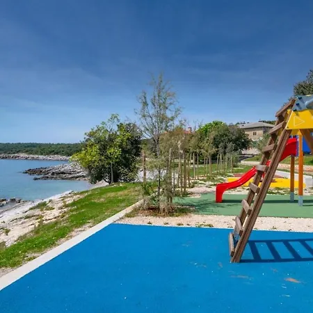 Rajka Apartment Koromacno